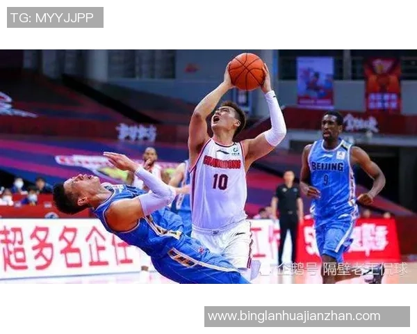 重庆篮球队技术分析与战术创新的深度探讨与未来展望 重庆篮球队技术分析与战术创新的深度探讨与未来展望